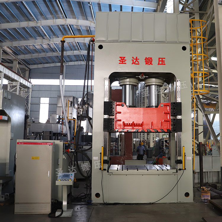 框架式液壓機(jī) 框架式液壓機(jī)